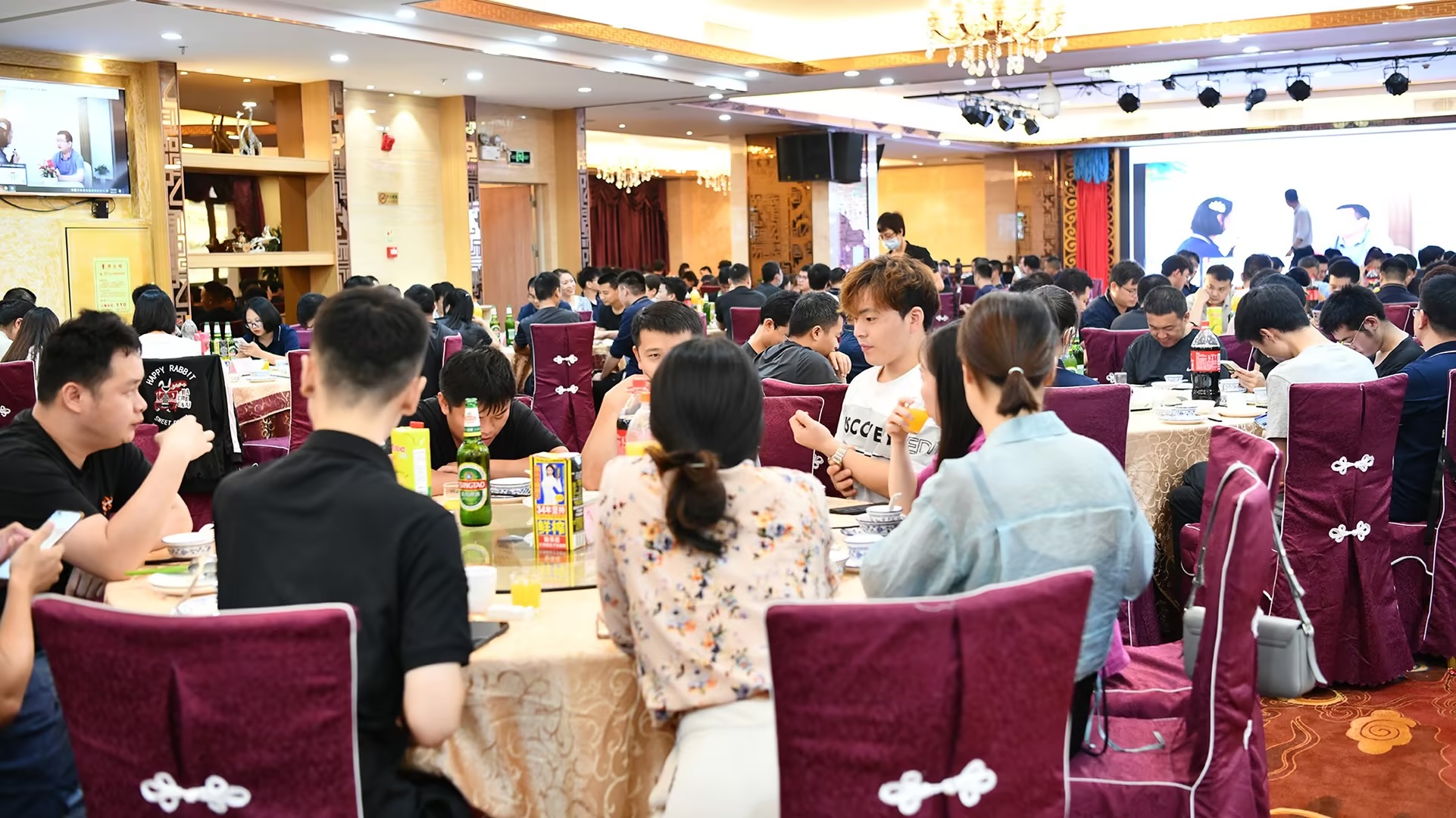 品成金屬專注于鋁、鎂、鋅合金壓鑄模具的設(shè)計與制造